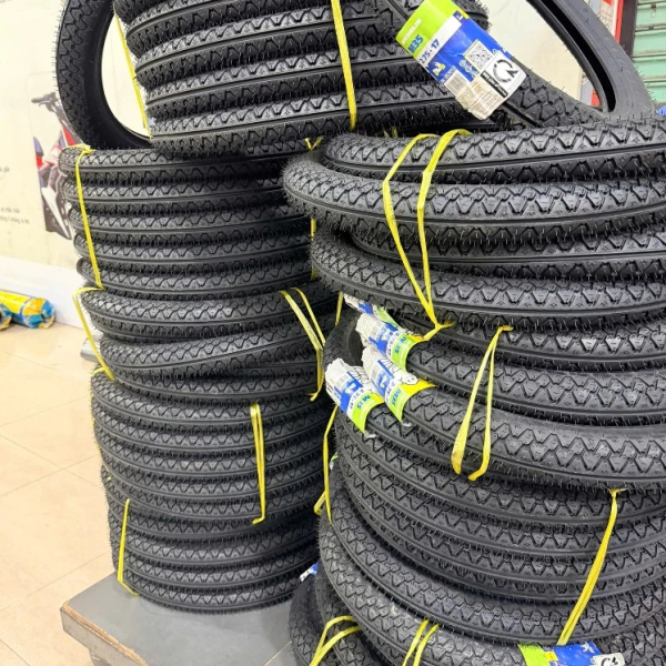 Vỏ có ruột Michelin M35 2.50-17