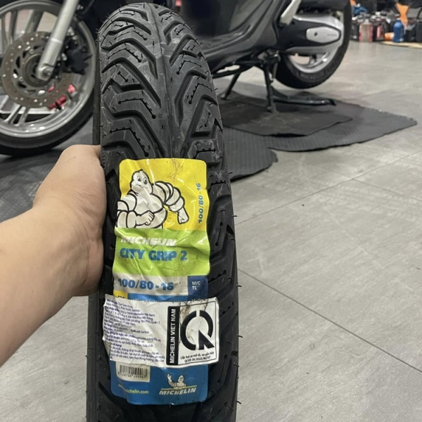 Vỏ Michelin City Grip 2 100/80-16