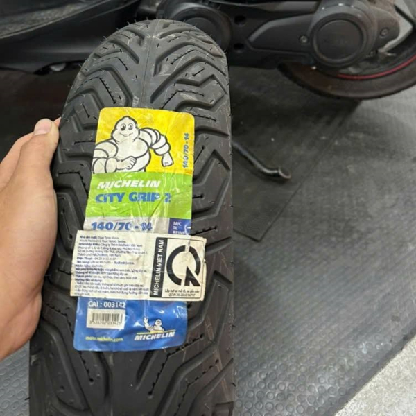 Vỏ Michelin City Grip 2 140/70-14