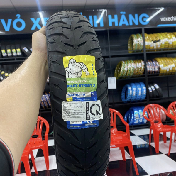 Vỏ Michelin Pilot Street 2 120/70-17