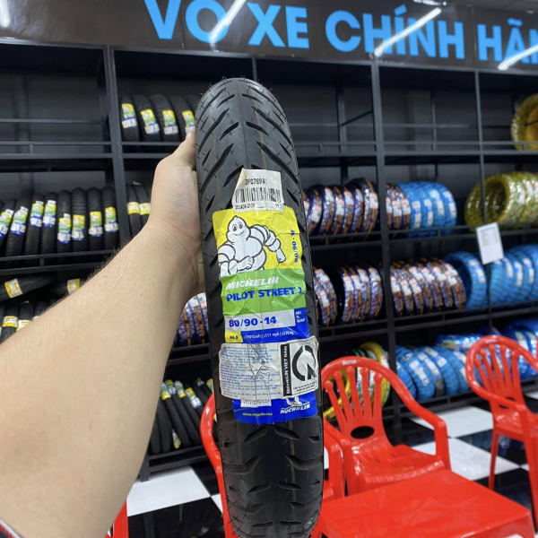 Vỏ Michelin Pilot Street 2 80/90-14