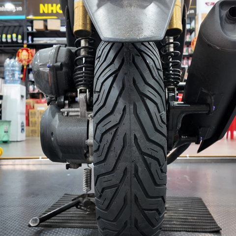 Vỏ xe Deli 140/70-14 Urban Grip