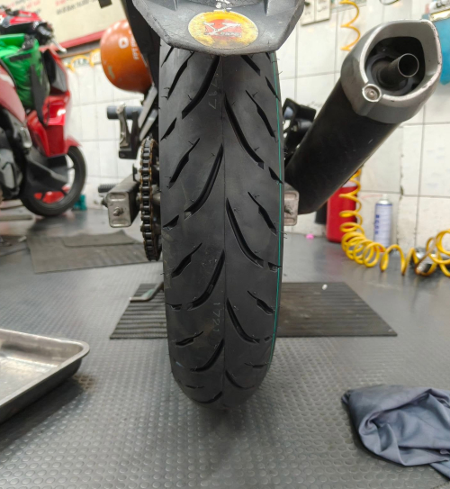 Vỏ xe Maxxis 120/70-17 gai M6234