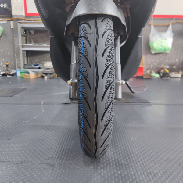 Vỏ xe Maxxis 70/90-16 3D gai kim cương