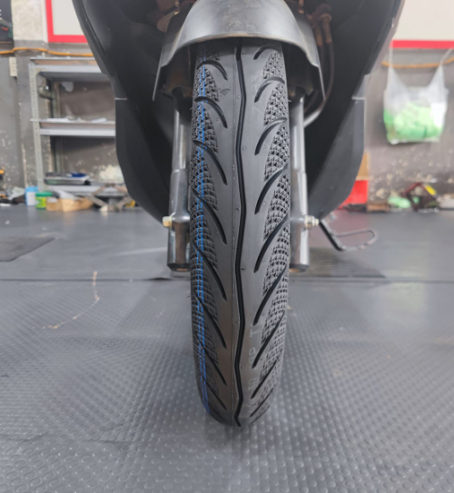 Vỏ xe Maxxis 70/90-16 3D gai kim cương