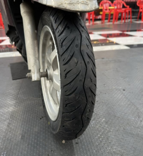 Vỏ xe Maxxis 90/90-12 gai MA-WGV