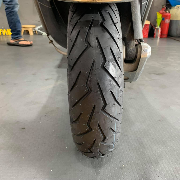 Vỏ xe Pirelli 120/70-12 Diablo Rosso Scooter