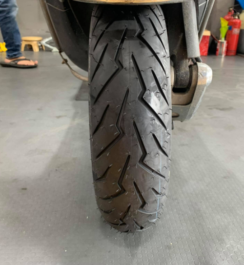 Vỏ xe Pirelli 120/70-12 Diablo Rosso Scooter